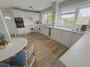 Photo 8- click for photo gallery